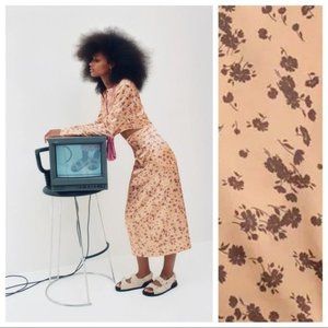 Zara Floral Midi Skirt Peach Gold Size XS
